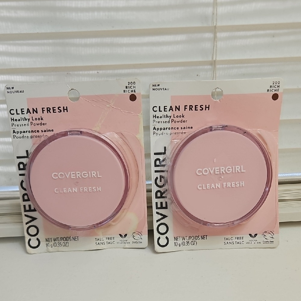 COVERGIRL Clean Fresh Pressed Powder - Rich